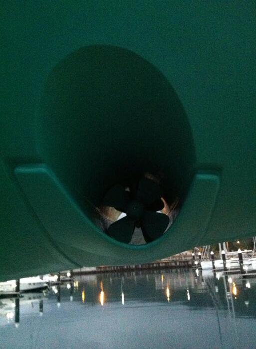 圖9、bow thruster圖片