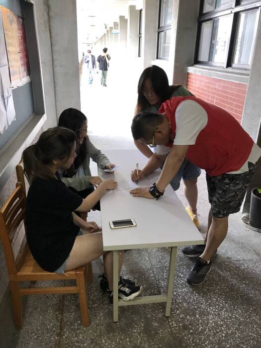 106-2學期歡迎黃妍榛主任加入海觀系大家庭圖片