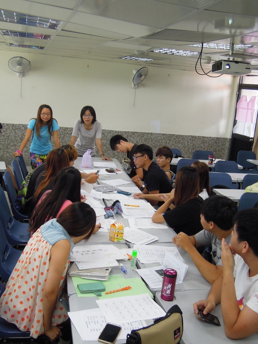 2013.9.4 系學會102學年第1學期活動籌備會議記錄圖片
