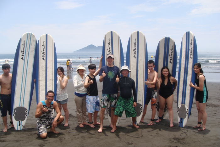 20150528海洋休閒觀光系畢業衝浪活動圖片