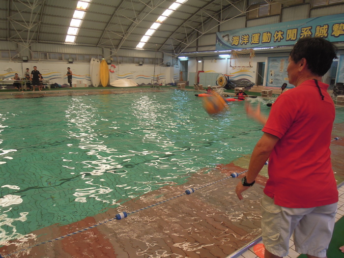 103/0913-0914本校海洋休閒觀光系舉辦全國輕艇水球賽 1-2圖片