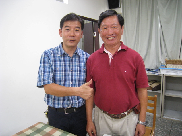 海觀系歡送即將退休的王崇武主任及江綉英老師圖片